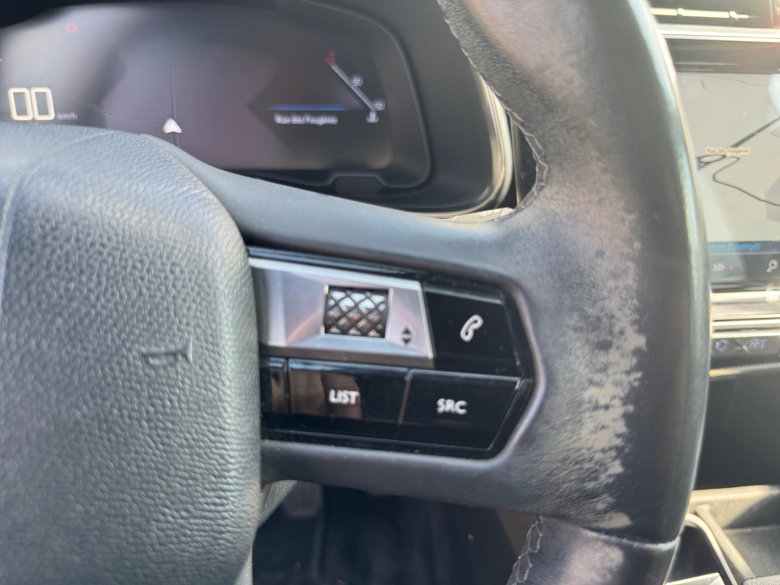 Ds Automobiles Ds 7 18