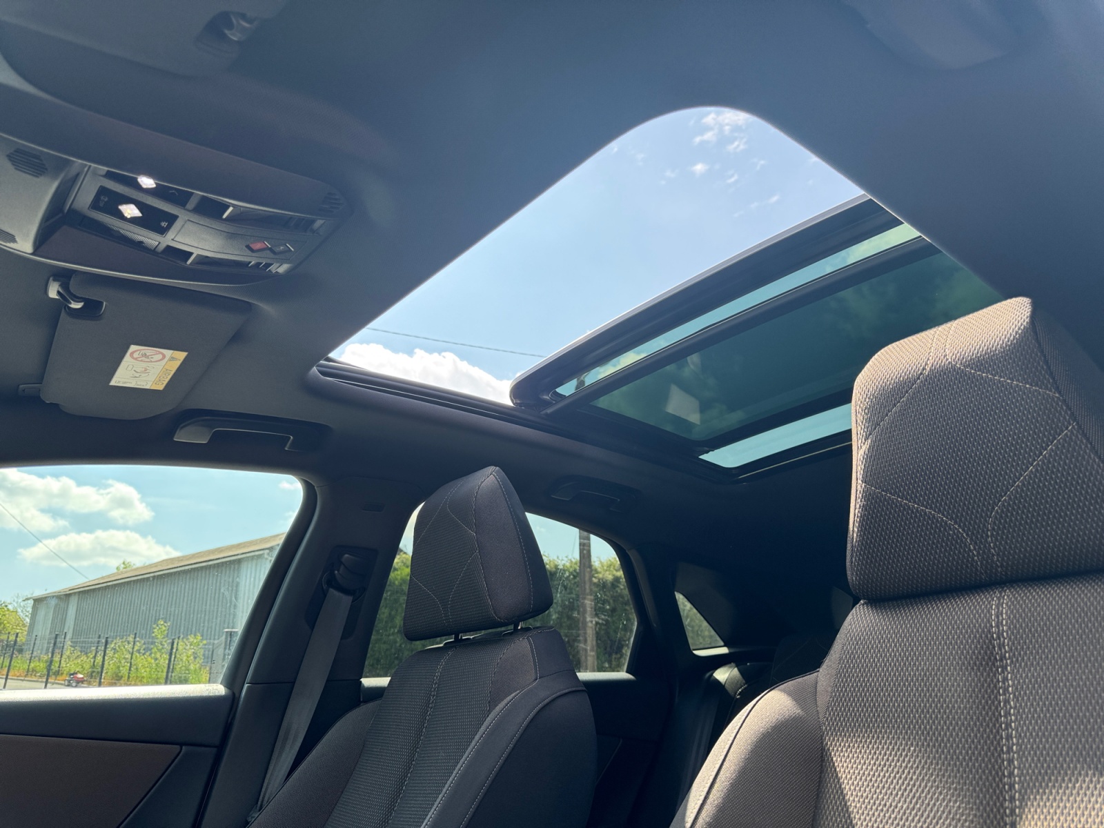 Ds Automobiles Ds 7 25