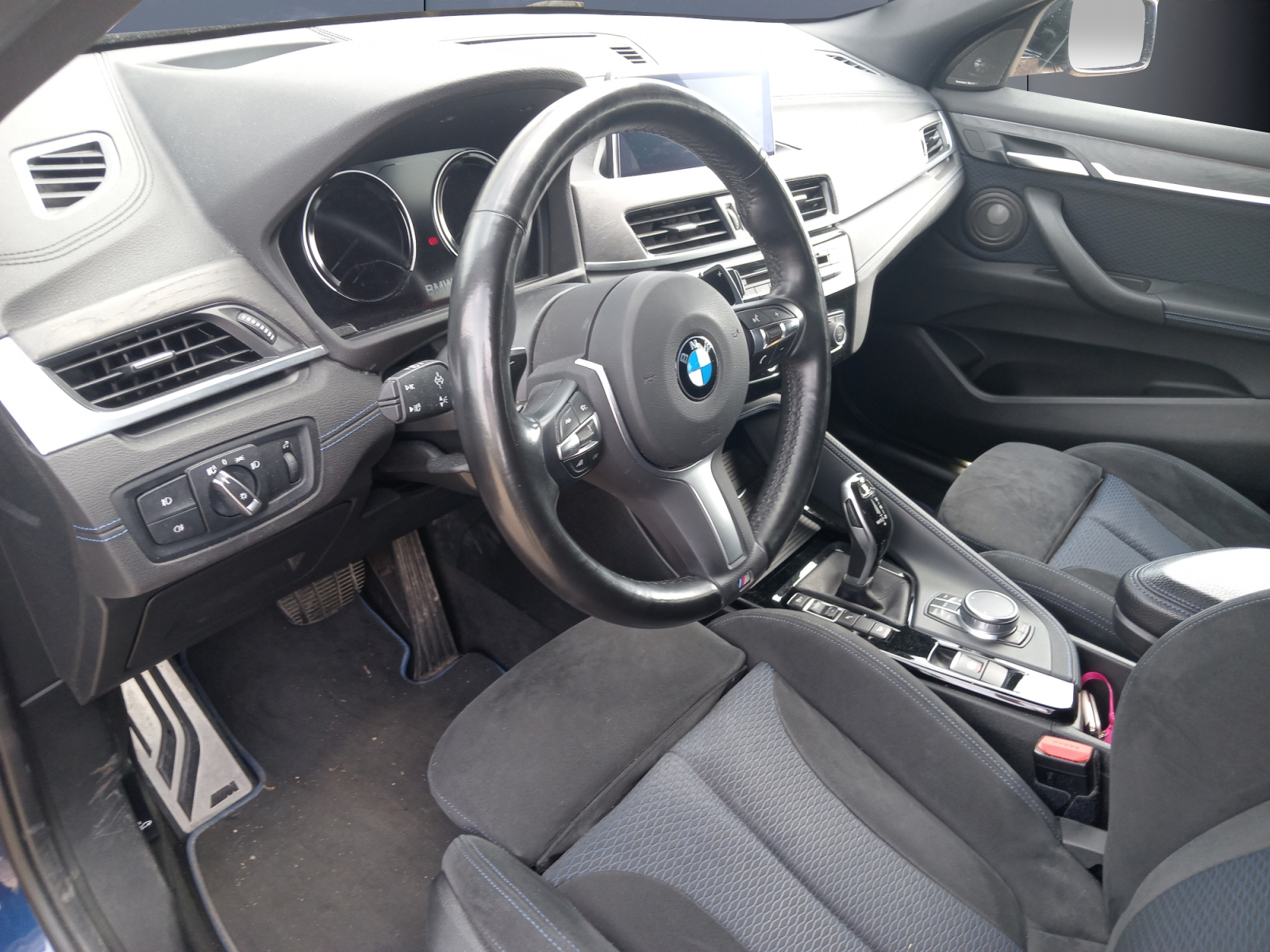 Bmw X2 8
