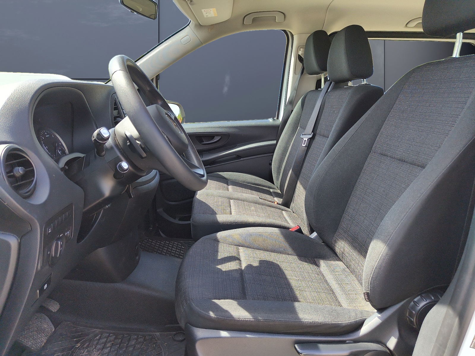 Mercedes-Benz Vito 9