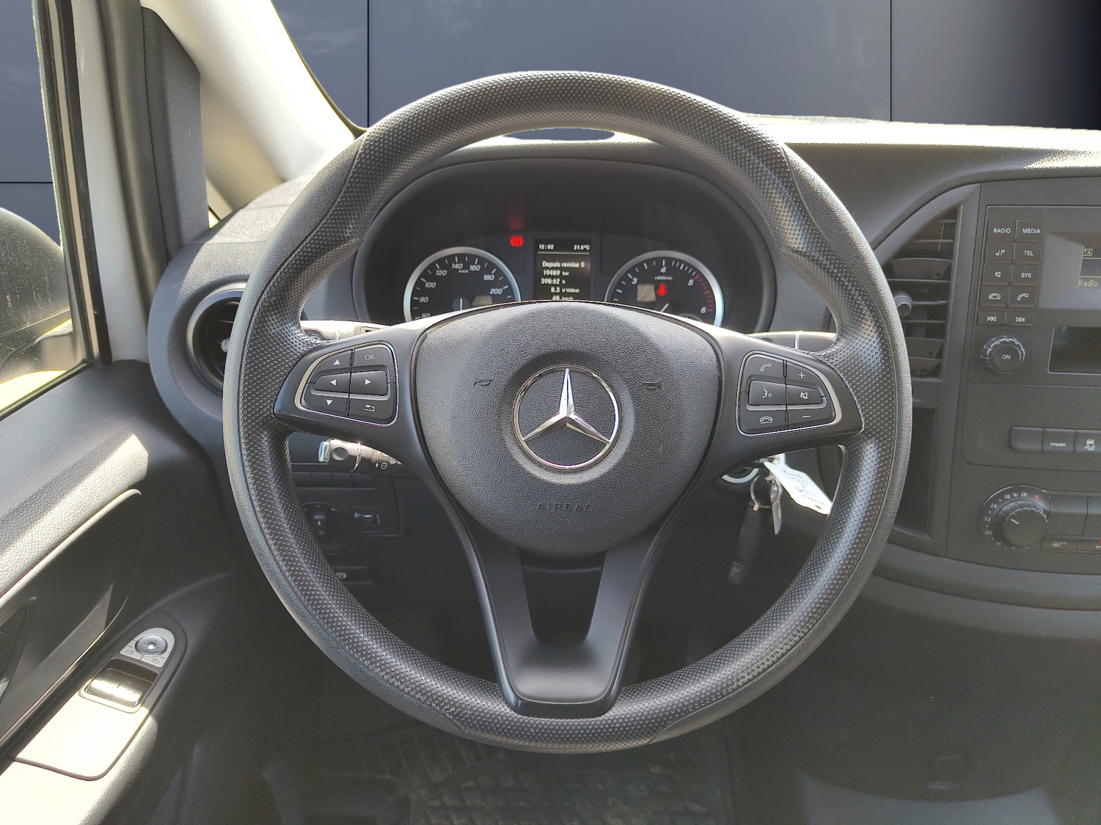 Mercedes-Benz Vito 15