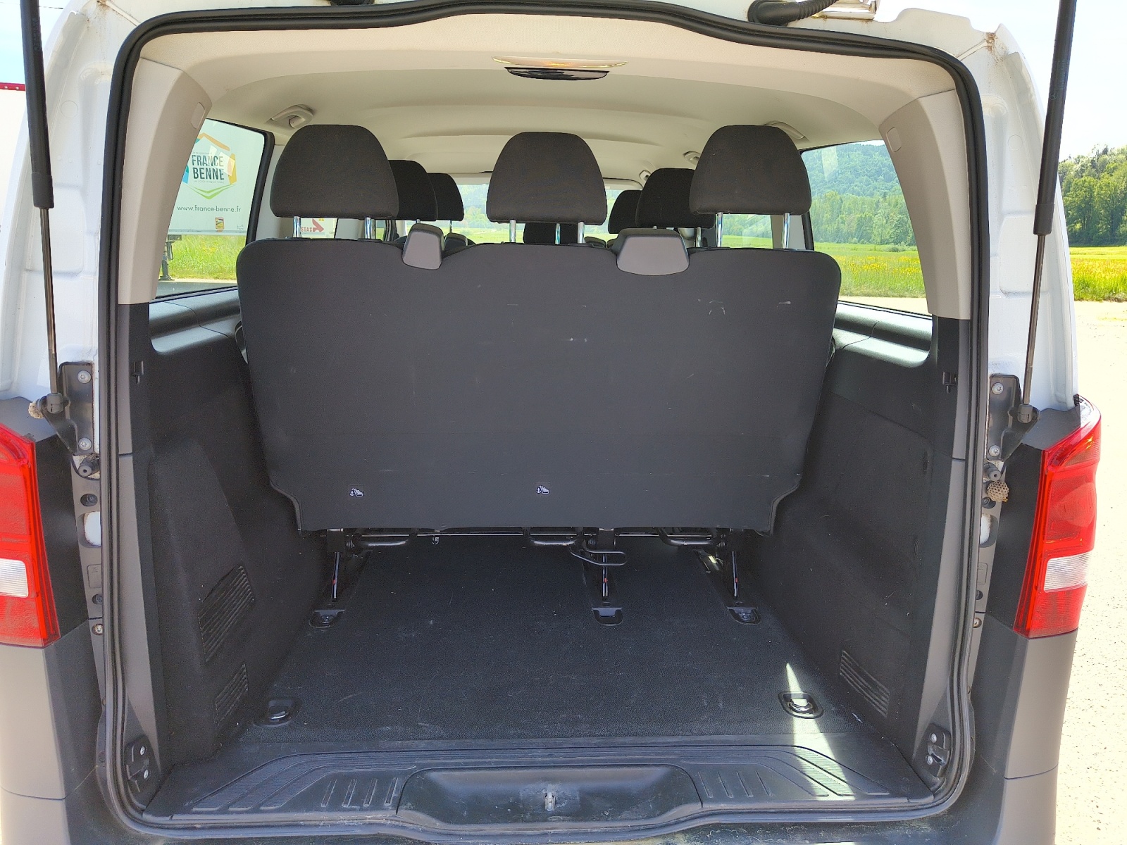 Mercedes-Benz Vito 21