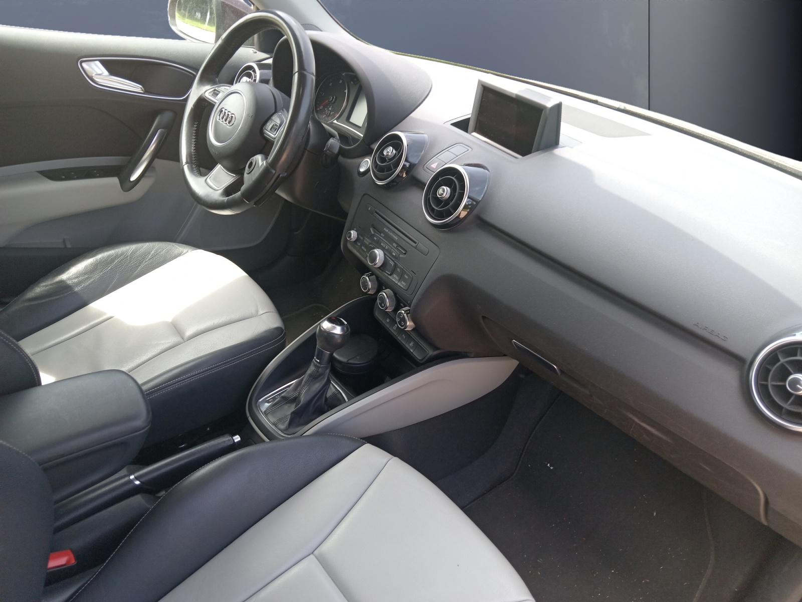 Audi A1 12