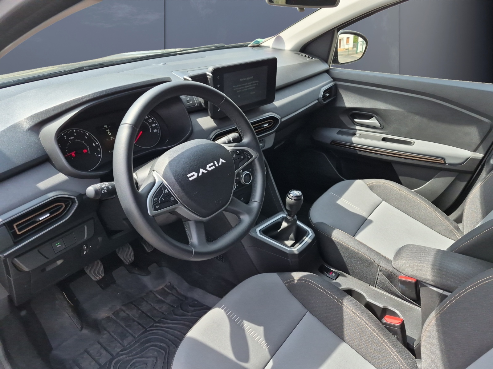 Dacia Jogger 8