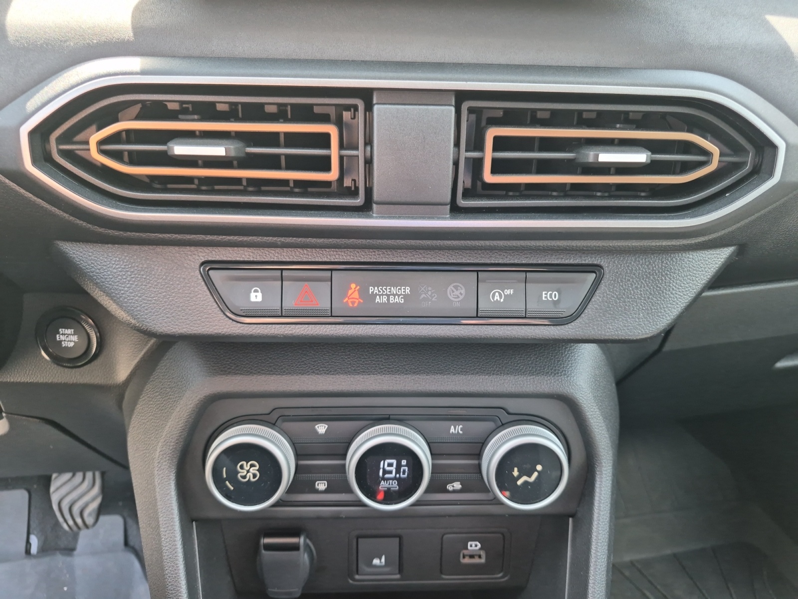 Dacia Jogger 24