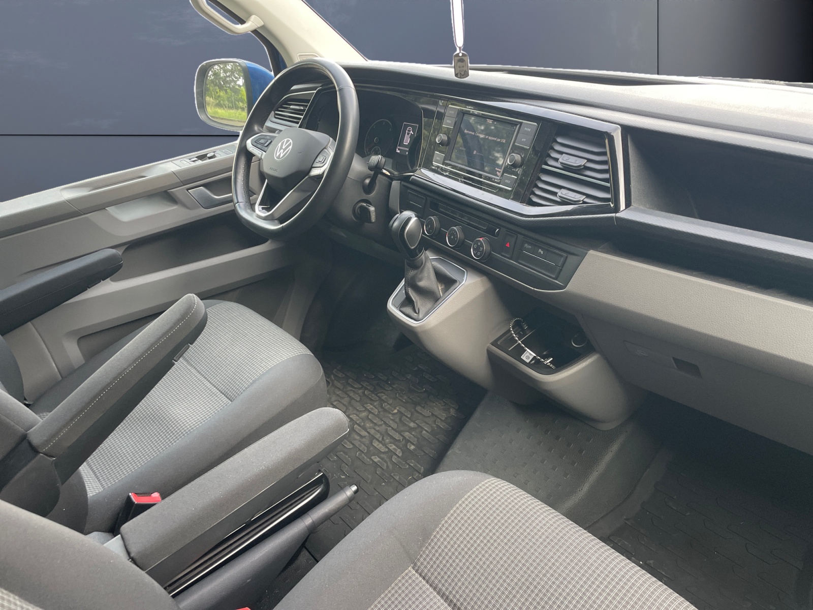 Volkswagen Transporter 12