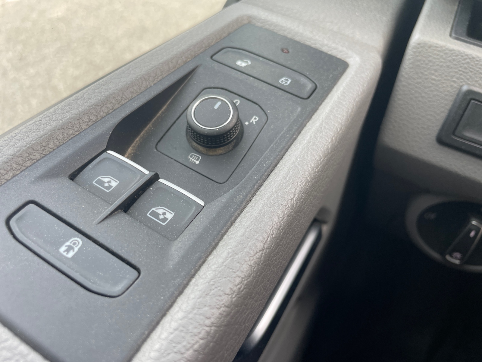 Volkswagen Transporter 17