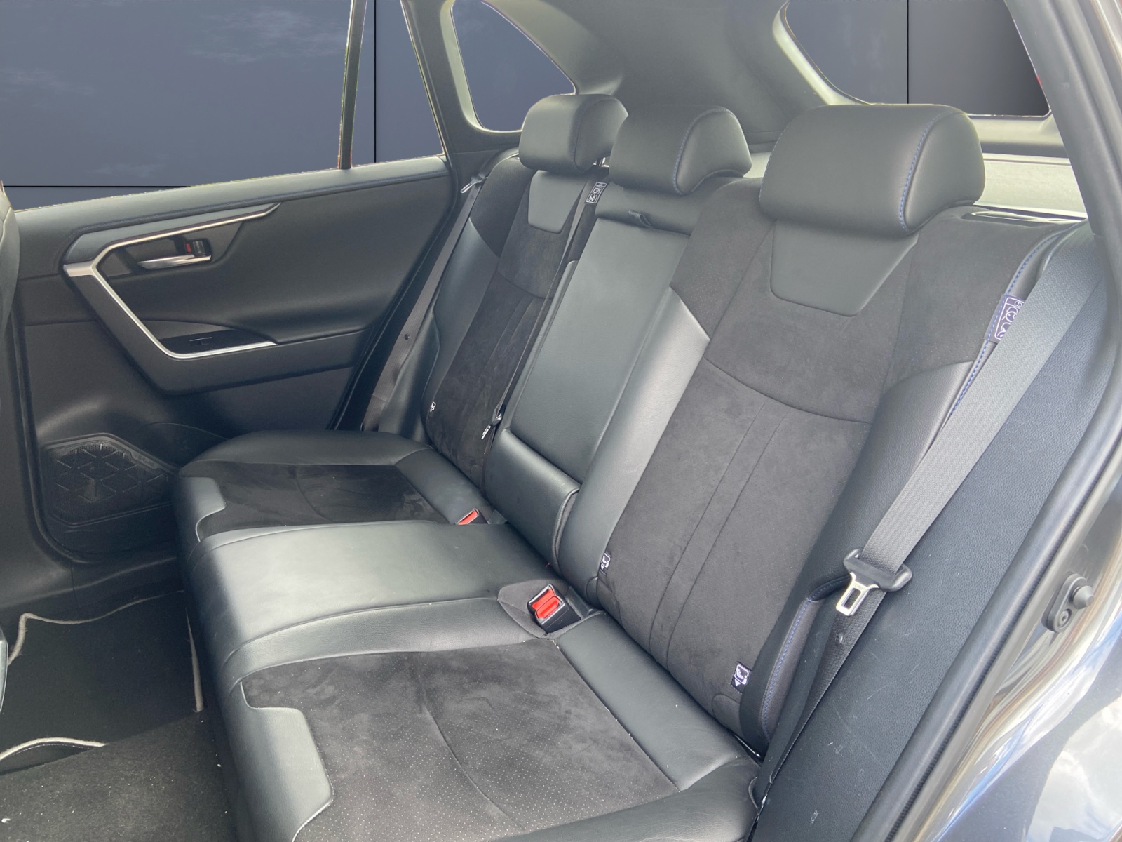 Toyota Rav-4 10