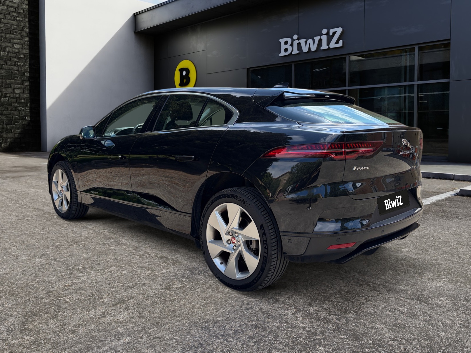 Jaguar I-Pace 2