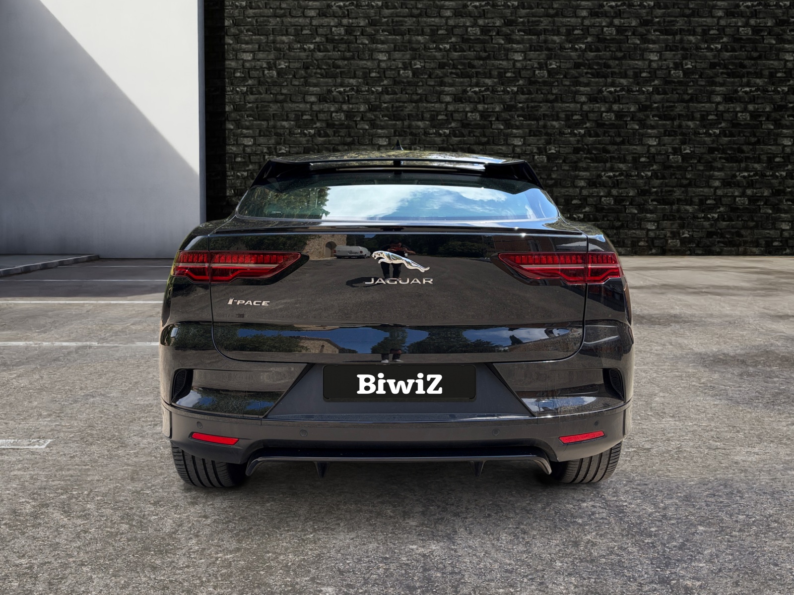 Jaguar I-Pace 3