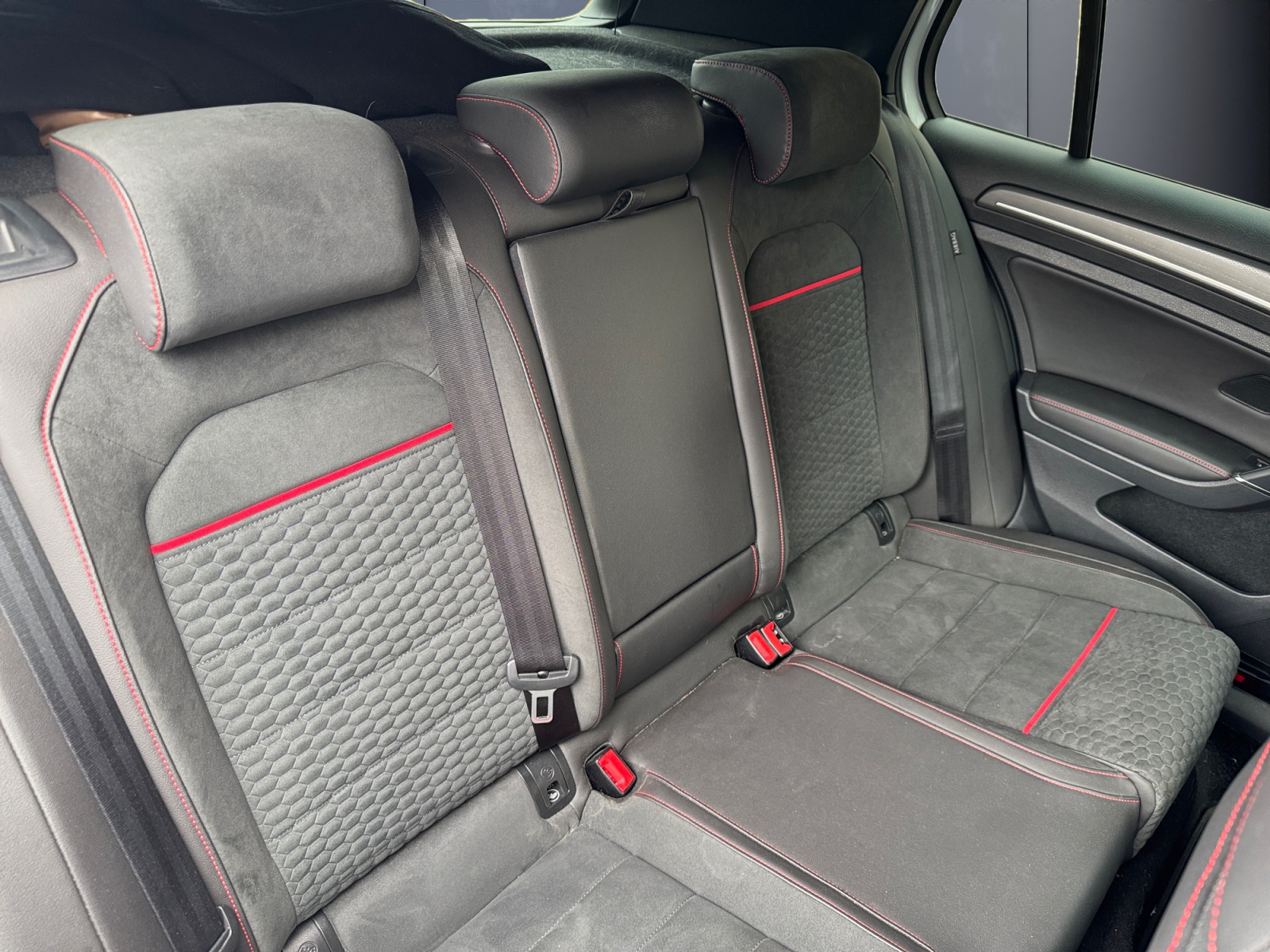 Volkswagen Golf 11