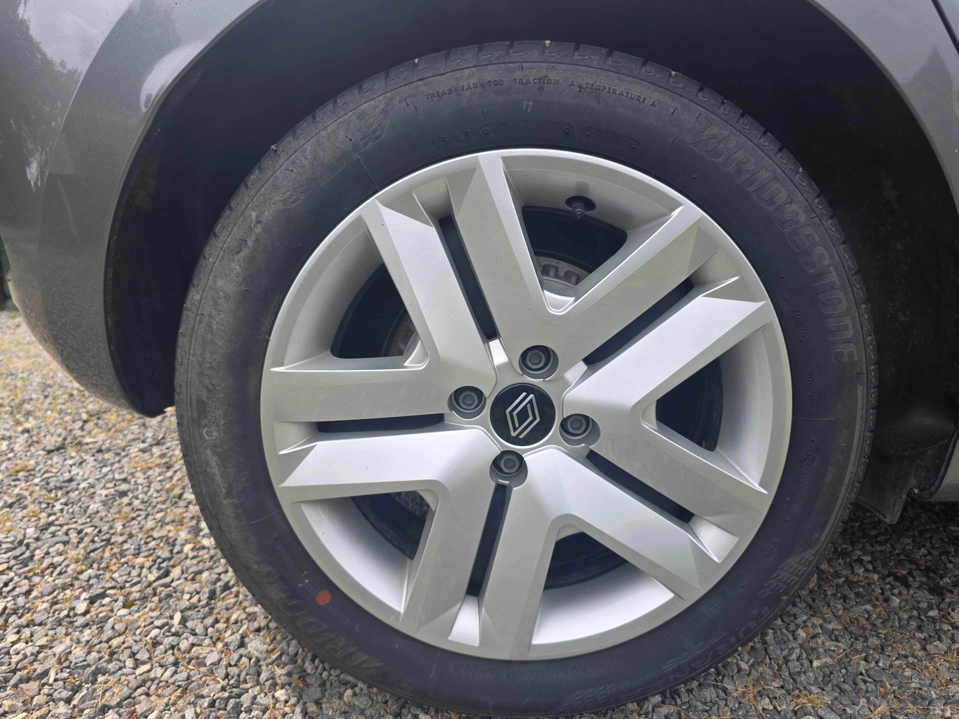 Renault Clio 38