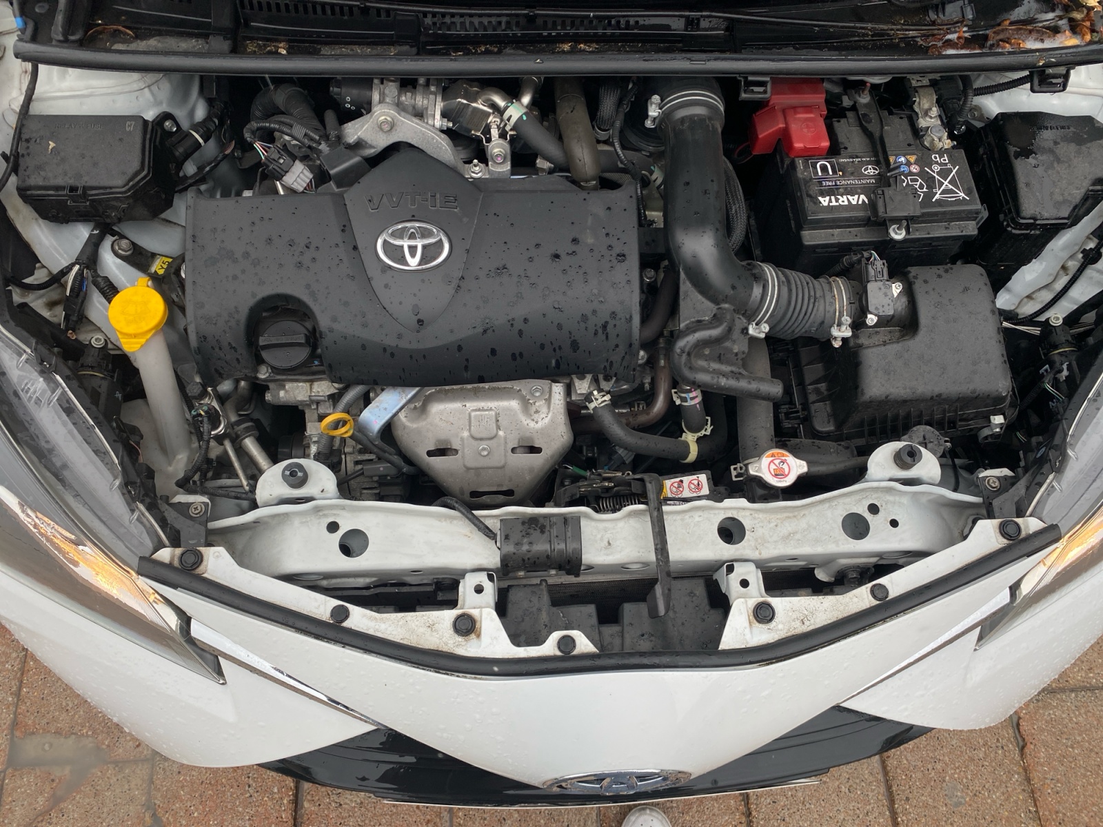 Toyota Yaris 27
