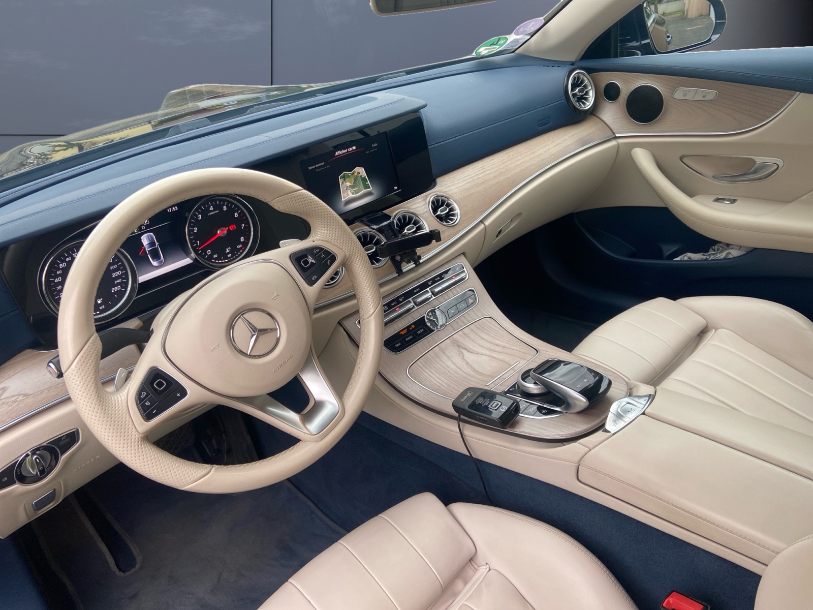Mercedes-Benz Classe E 8