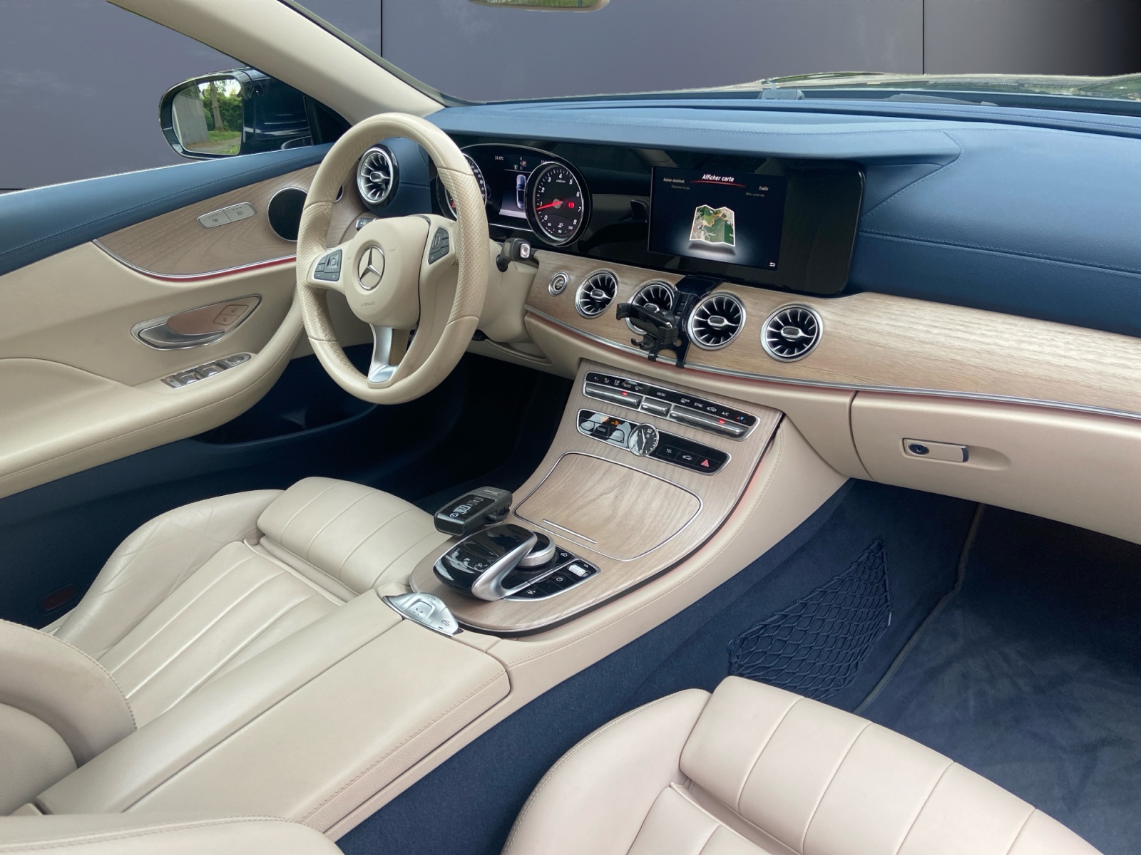 Mercedes-Benz Classe E 12