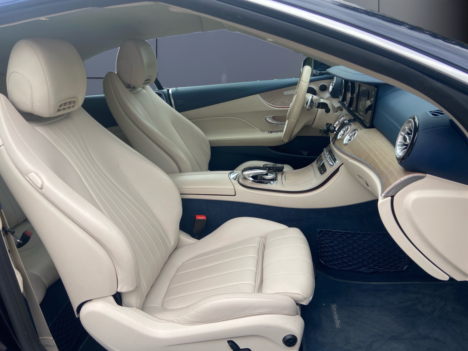 Mercedes-Benz Classe E 13