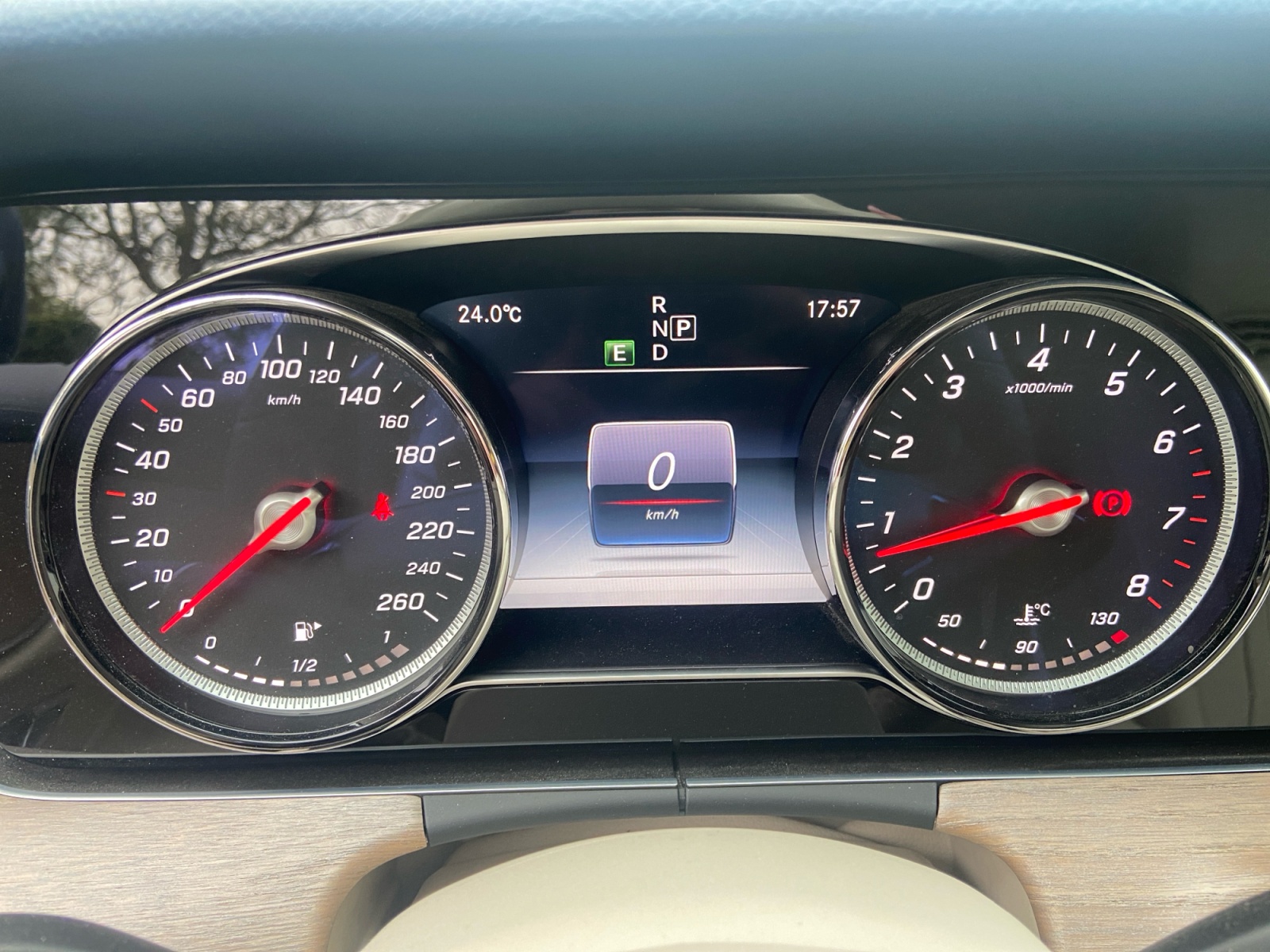 Mercedes-Benz Classe E 16