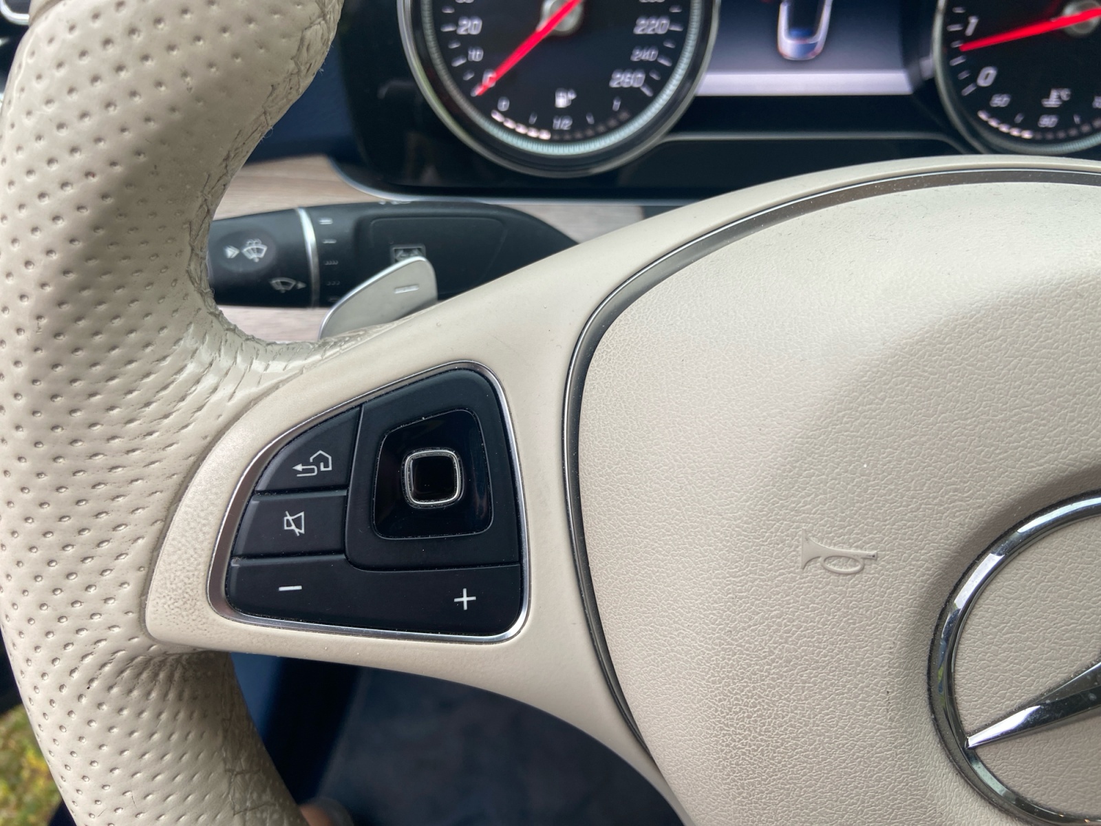 Mercedes-Benz Classe E 21