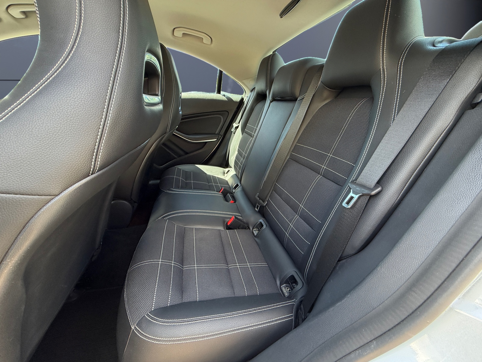 Mercedes-Benz Classe Cla 10