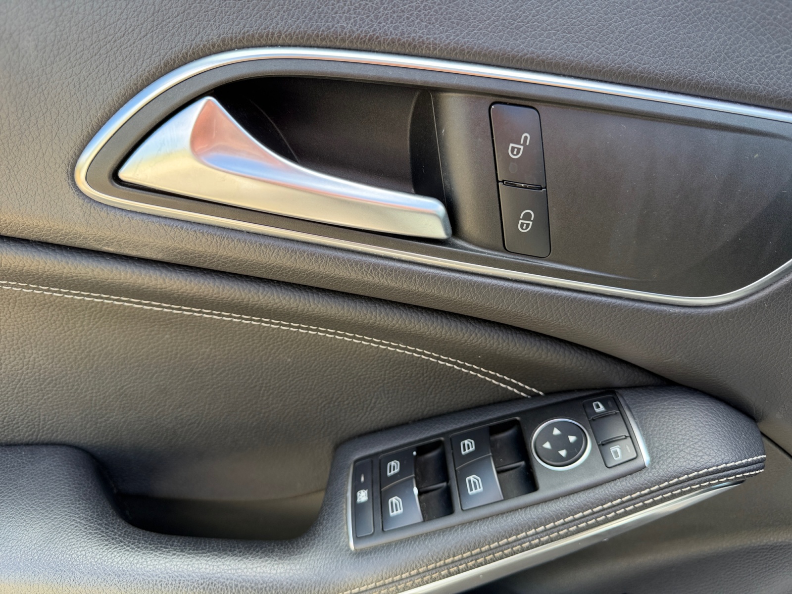 Mercedes-Benz Classe Cla 17