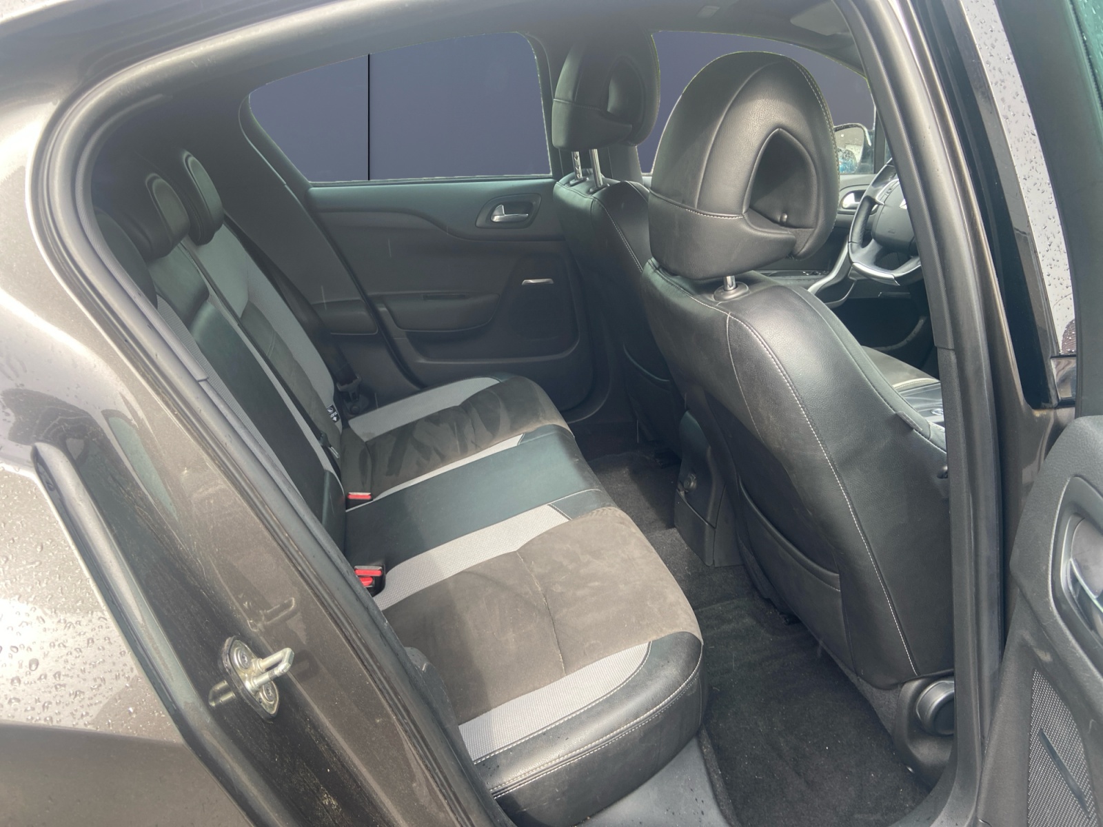 Ds Automobiles Ds 4 11