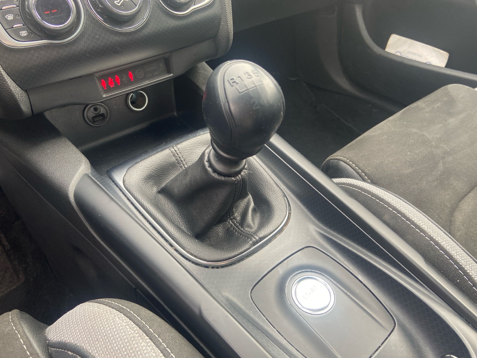 Ds Automobiles Ds 4 20