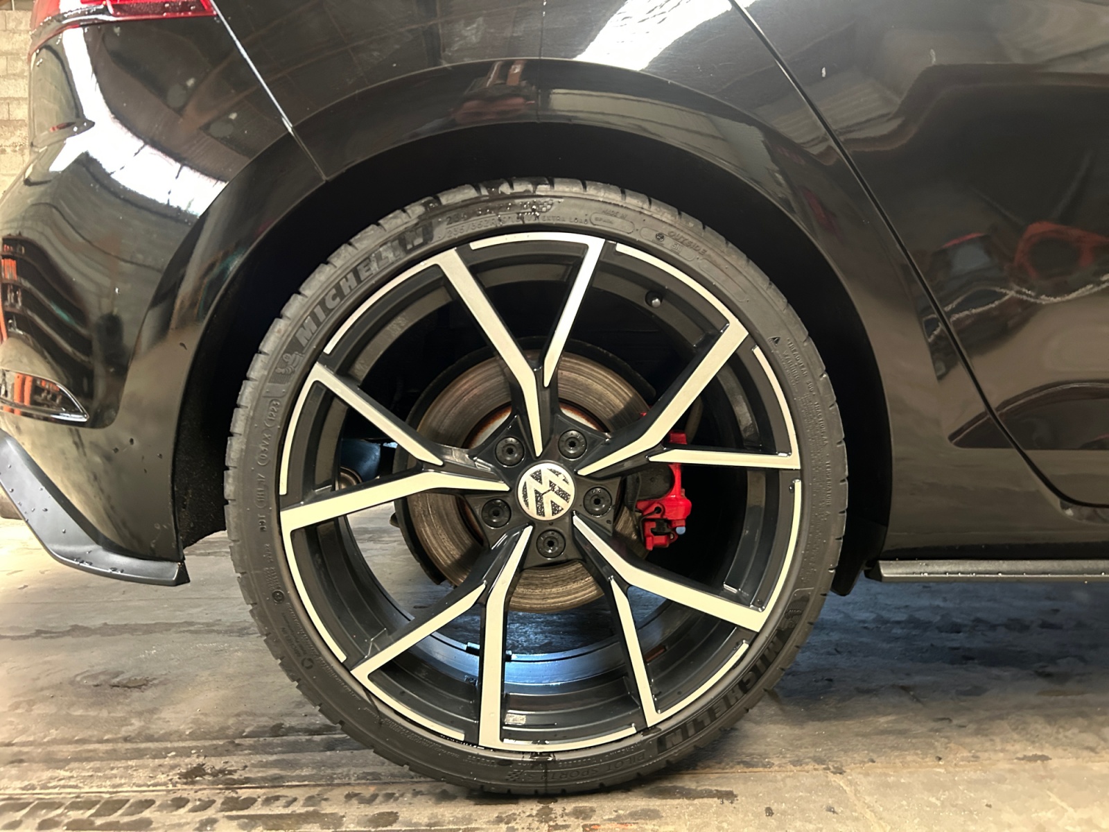 Volkswagen Golf 34