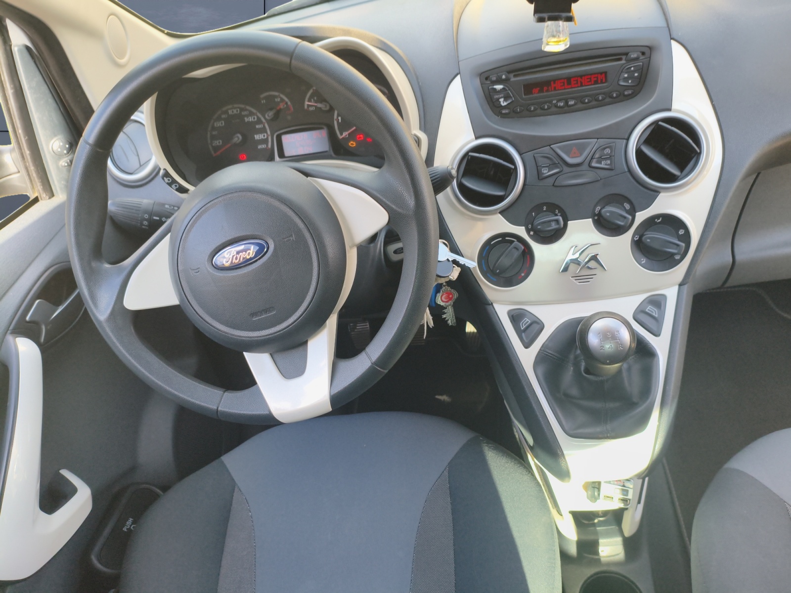 Ford Ka 14