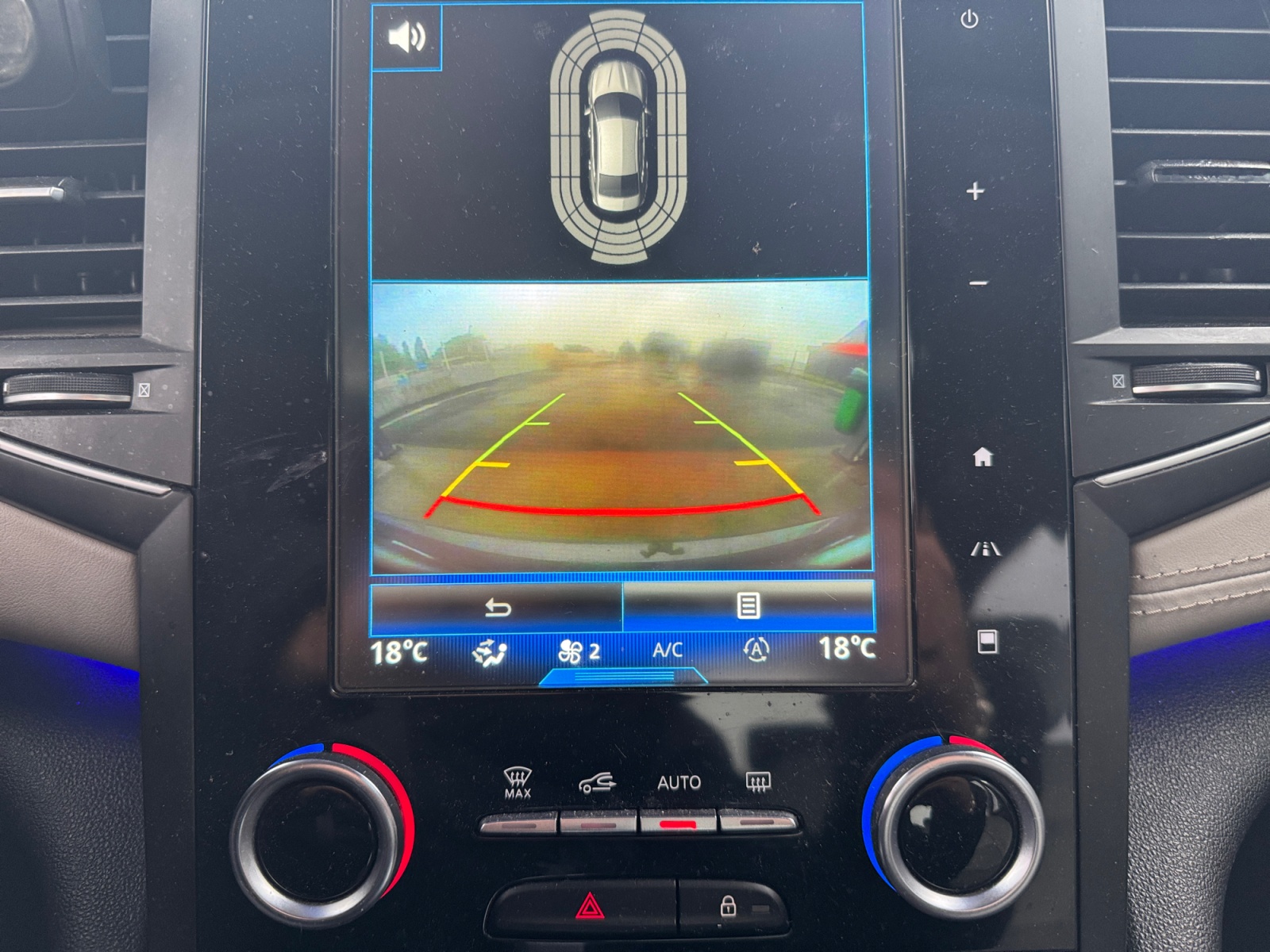 Renault Talisman 17