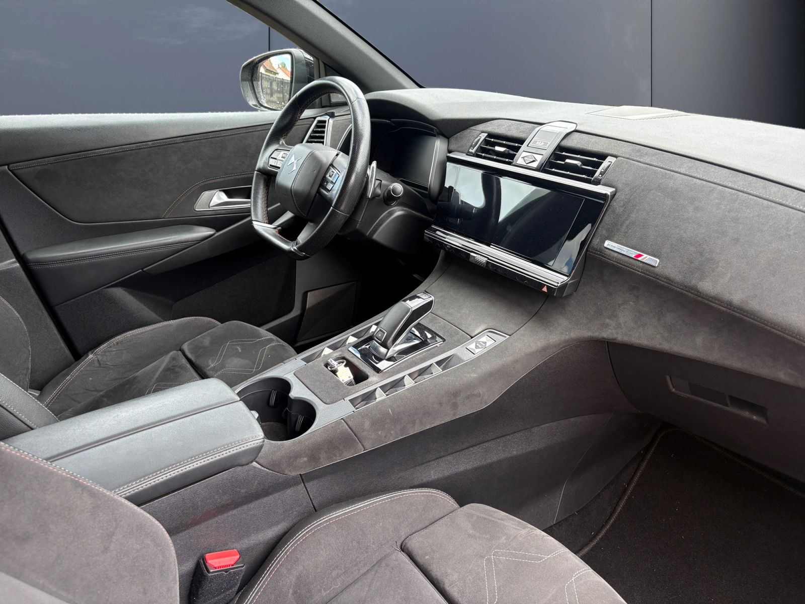 Ds Automobiles Ds 7 12