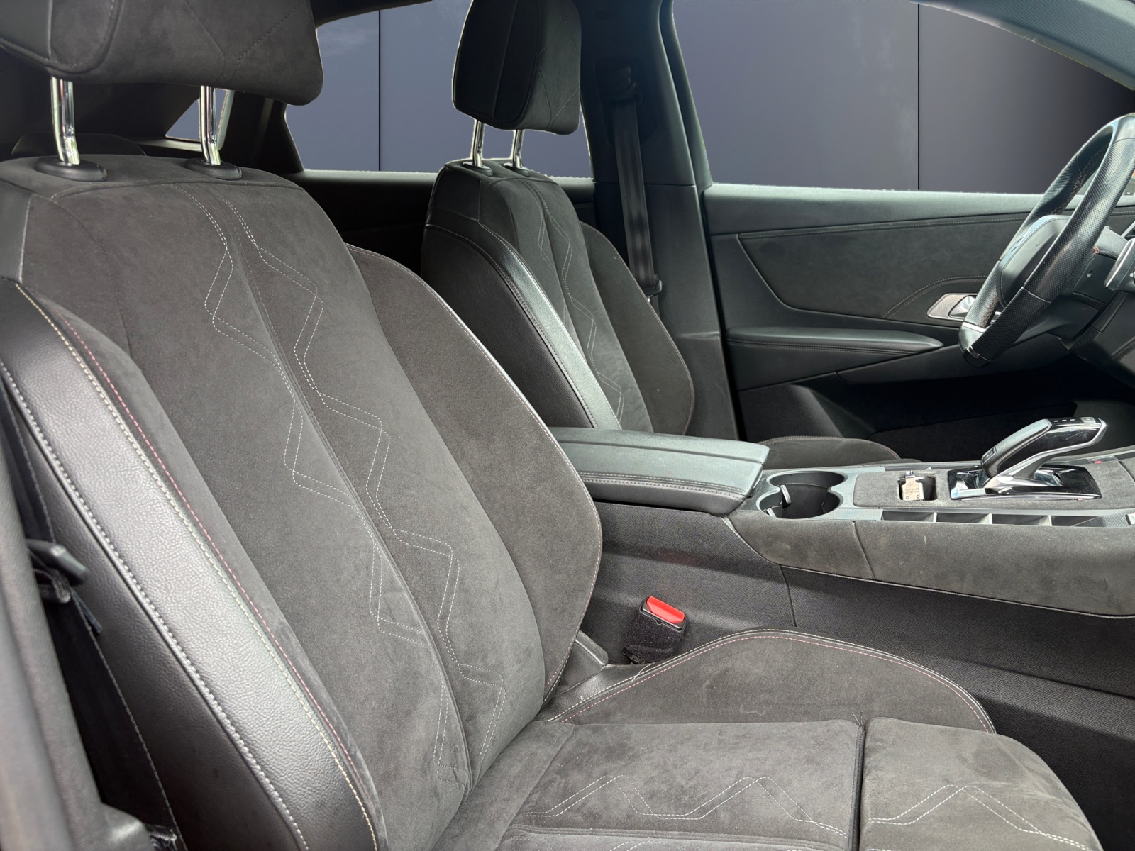 Ds Automobiles Ds 7 13