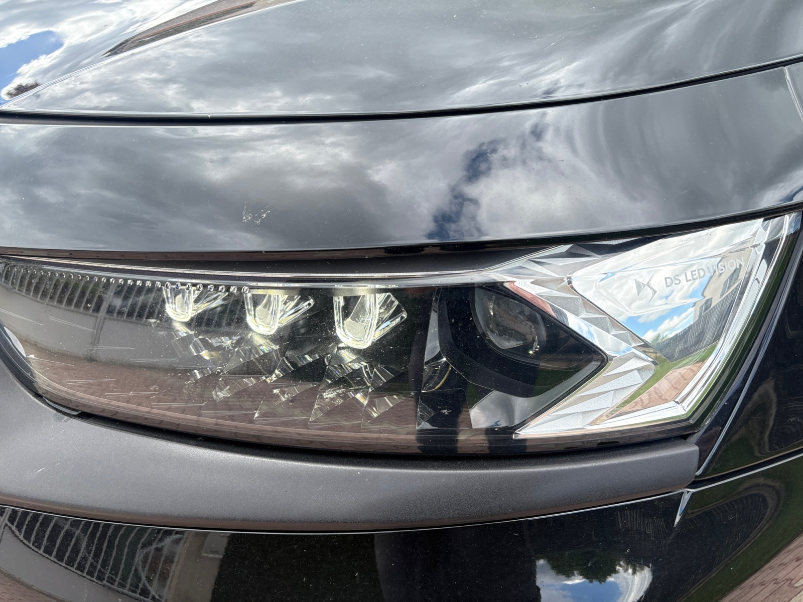 Ds Automobiles Ds 7 29