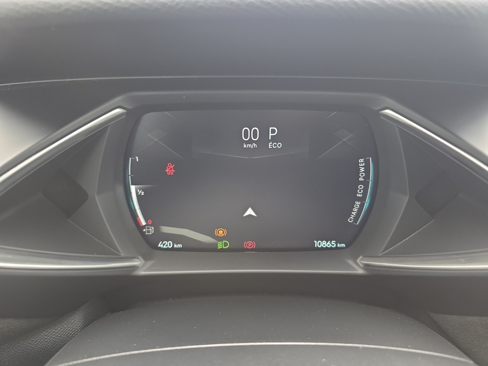 Ds Automobiles Ds3 16