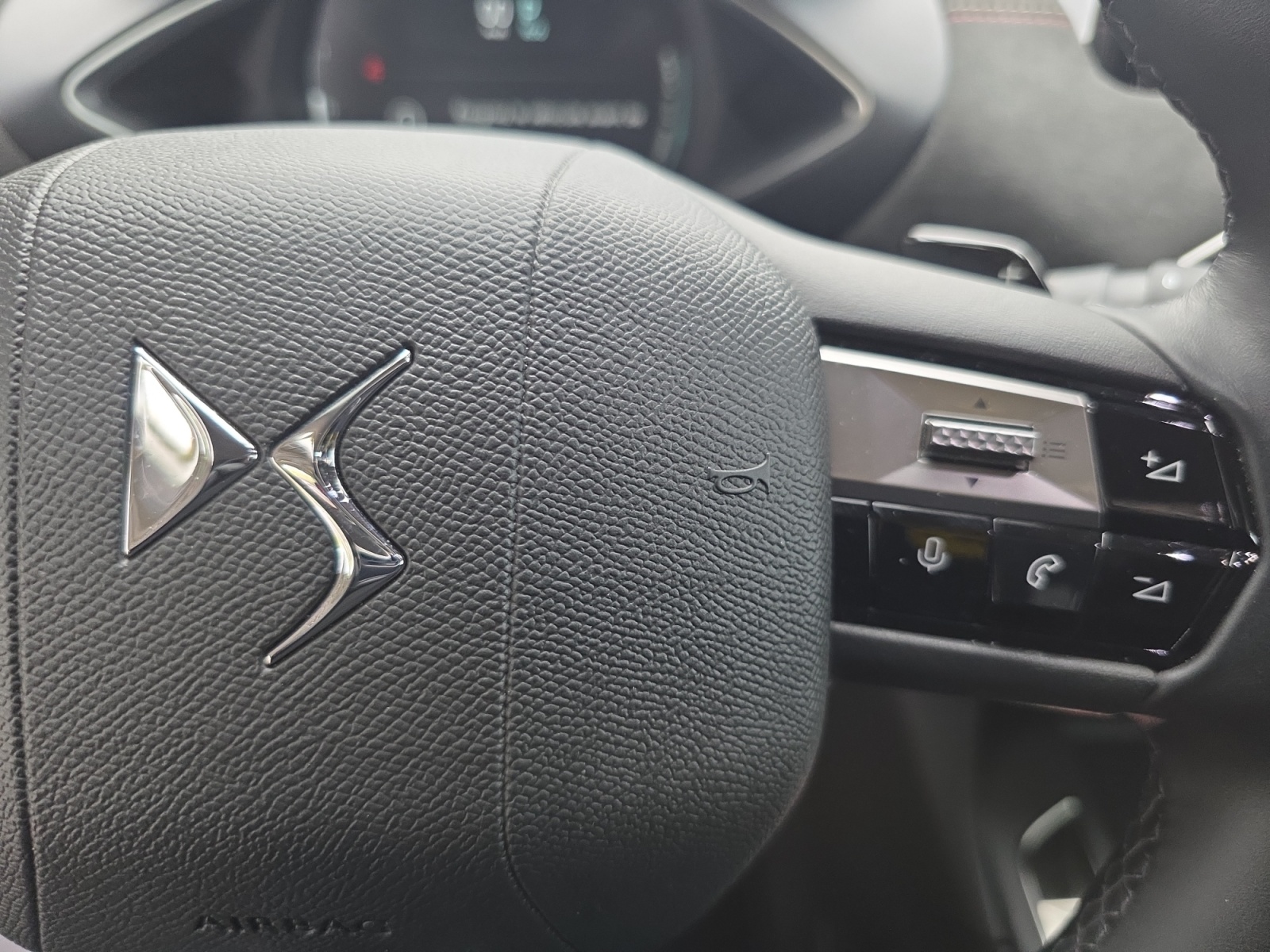 Ds Automobiles Ds3 26