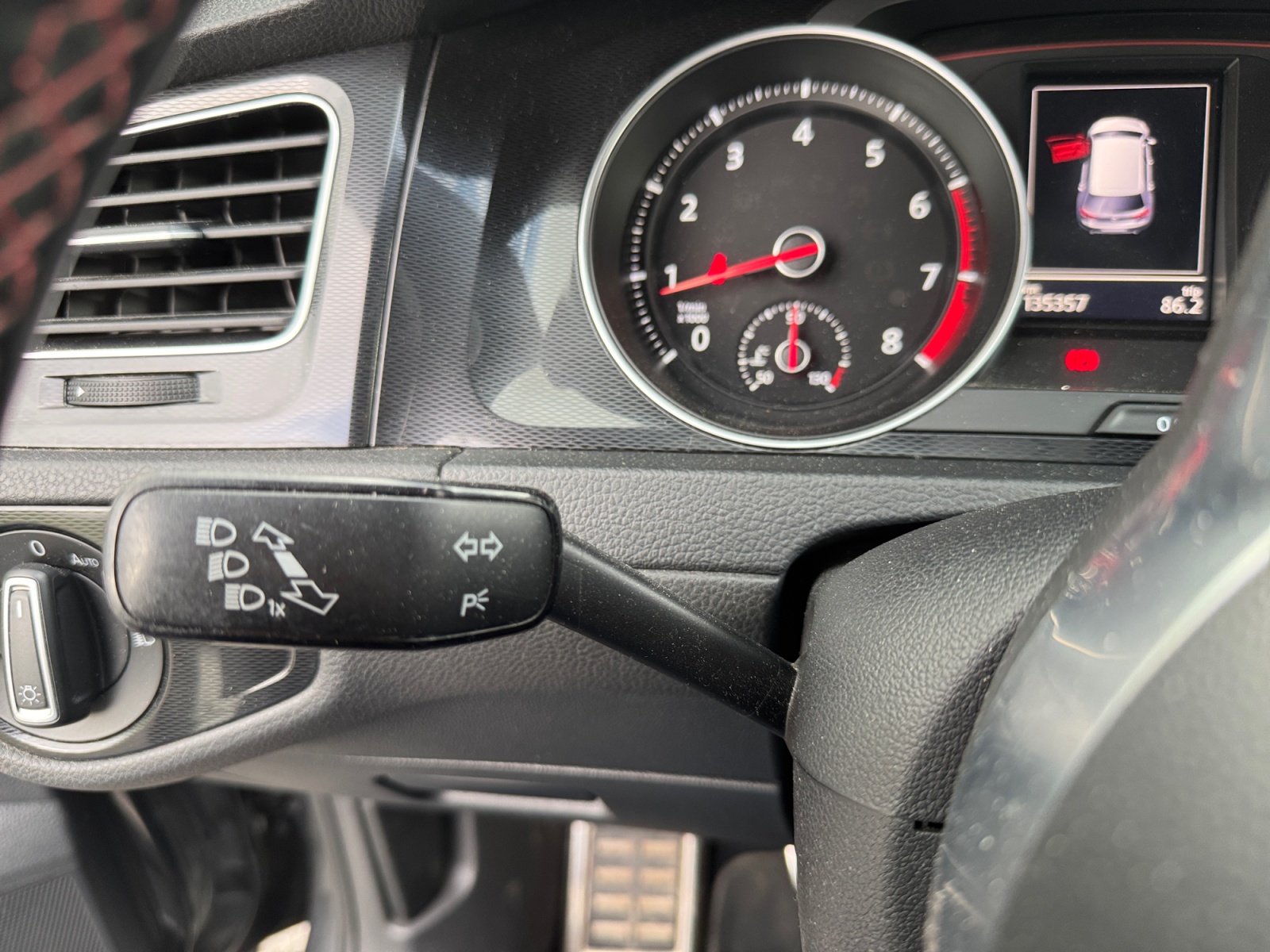 Volkswagen Golf 19