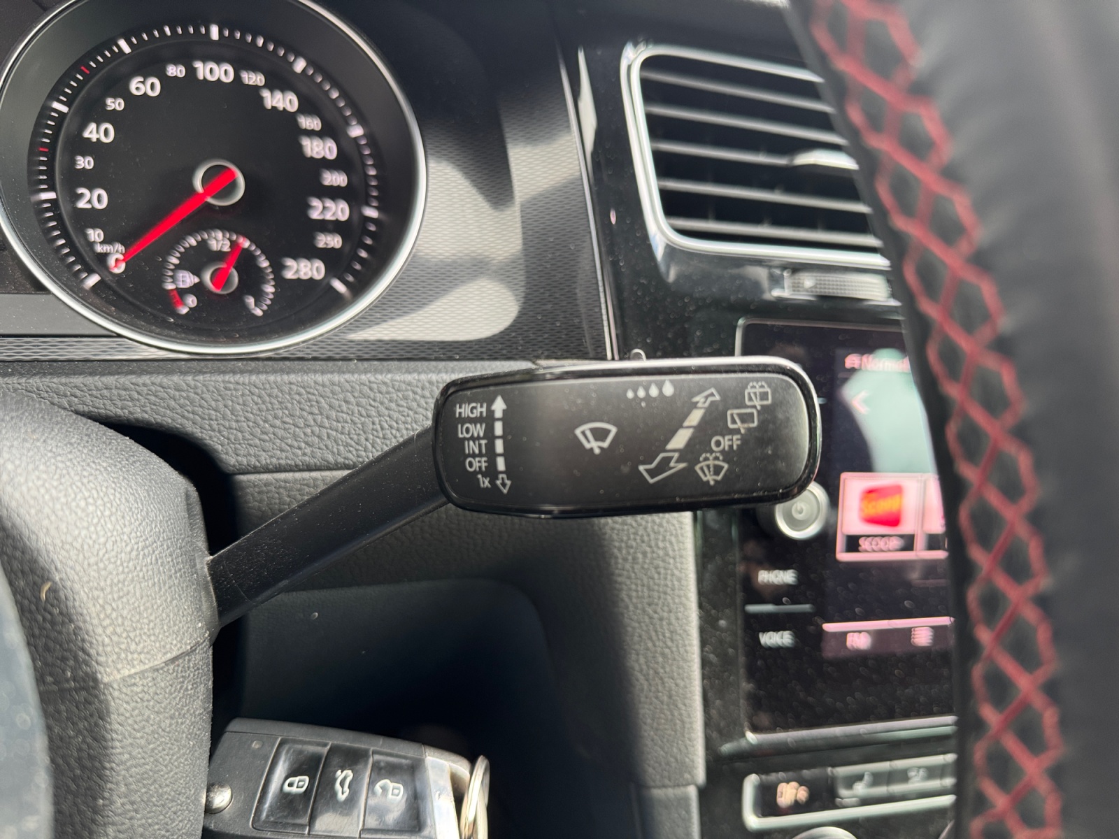 Volkswagen Golf 20