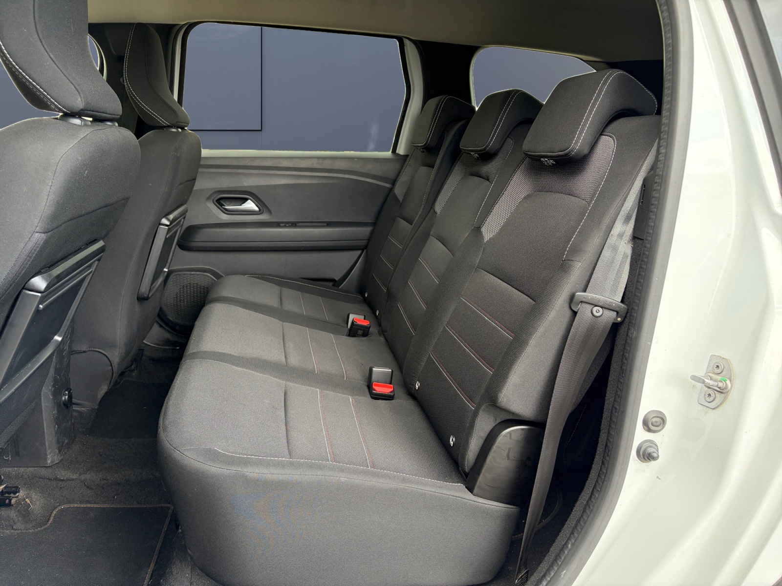 Dacia Jogger 10