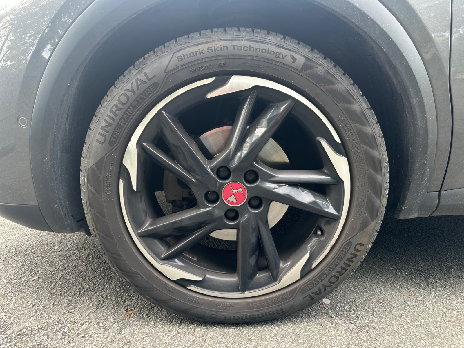 Ds Automobiles Ds 7 33