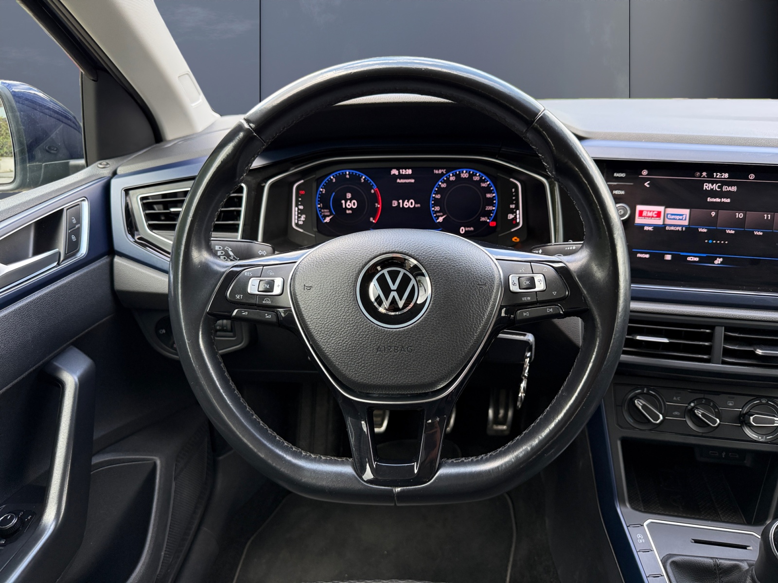 Volkswagen Polo 15