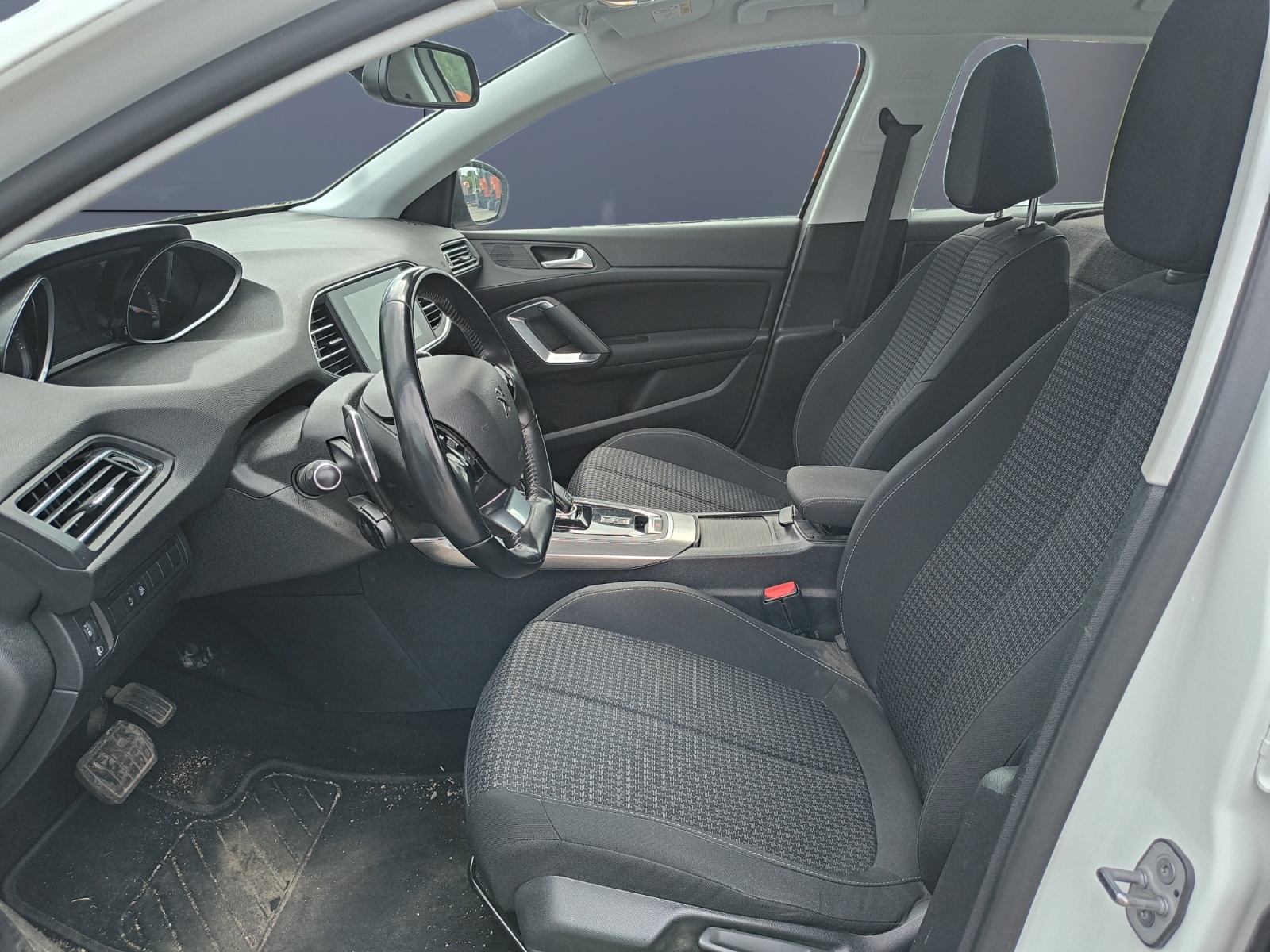 Peugeot 308 9