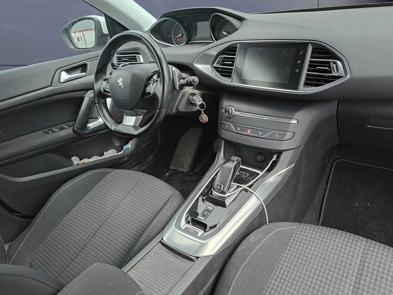 Peugeot 308 12