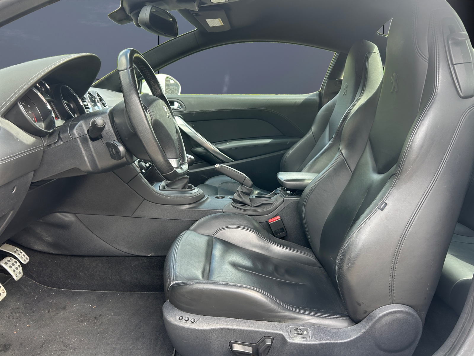 Peugeot RCZ 9