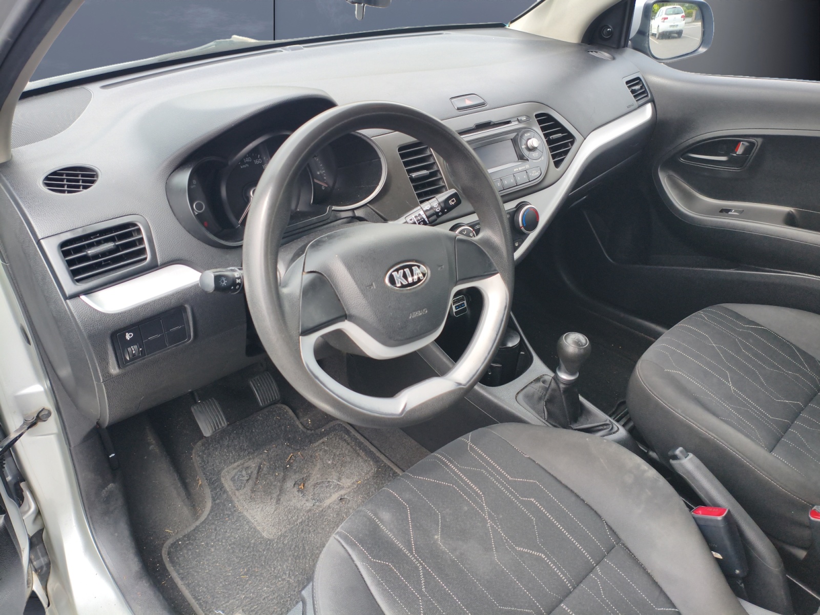 Kia Picanto 8