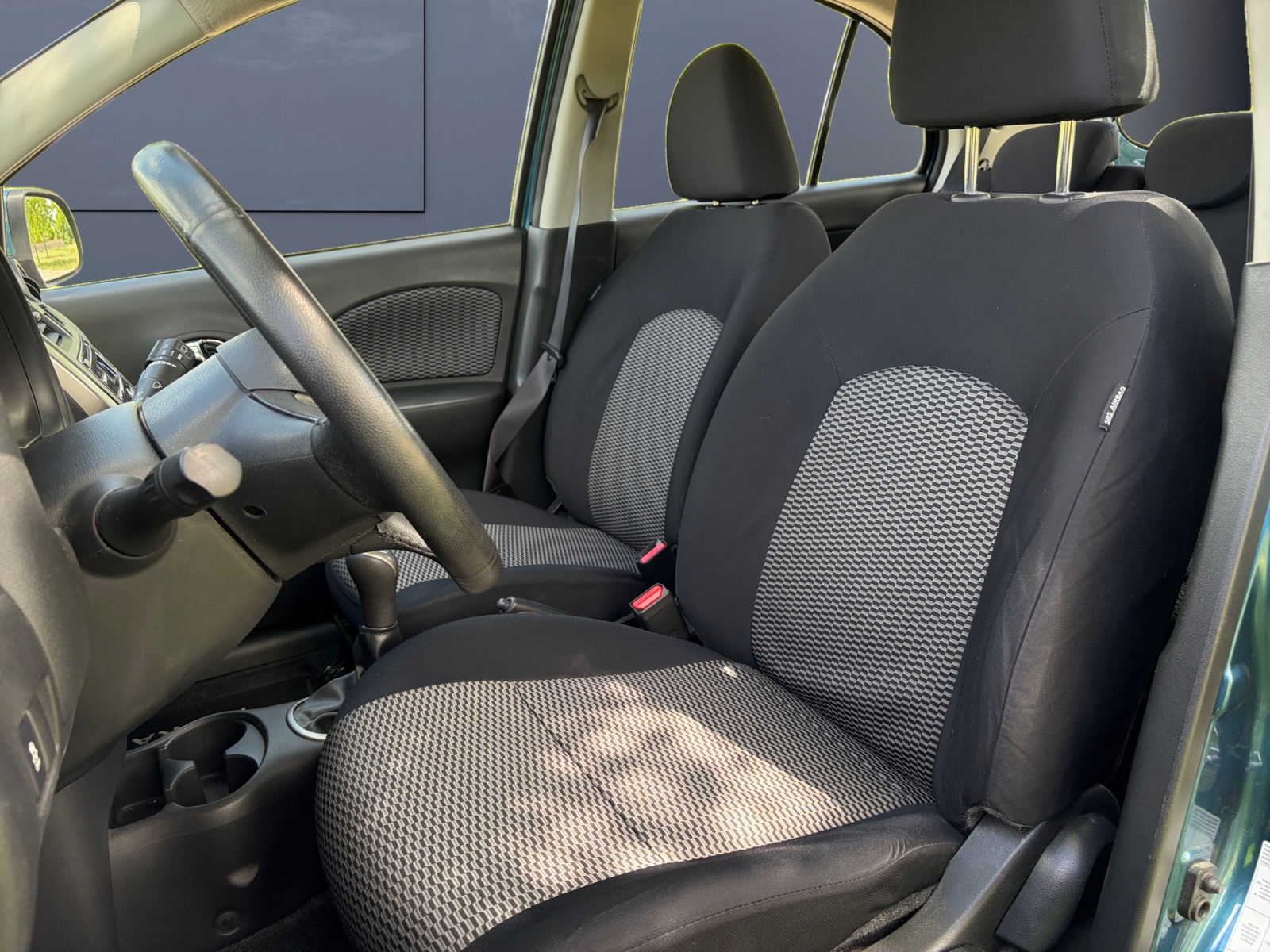 Nissan Micra 9