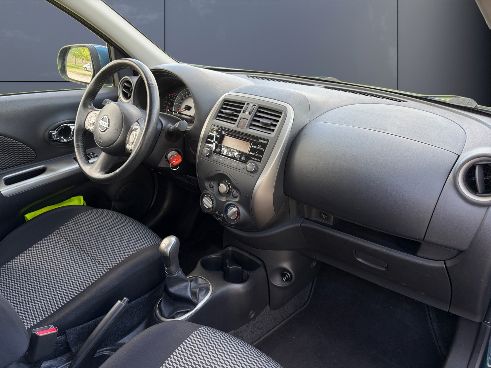 Nissan Micra 12