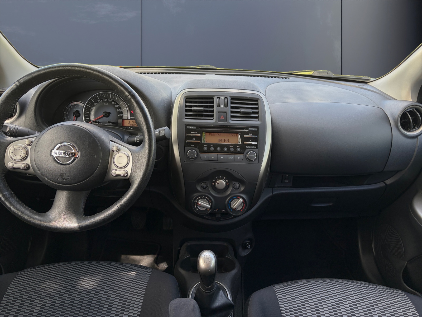 Nissan Micra 14