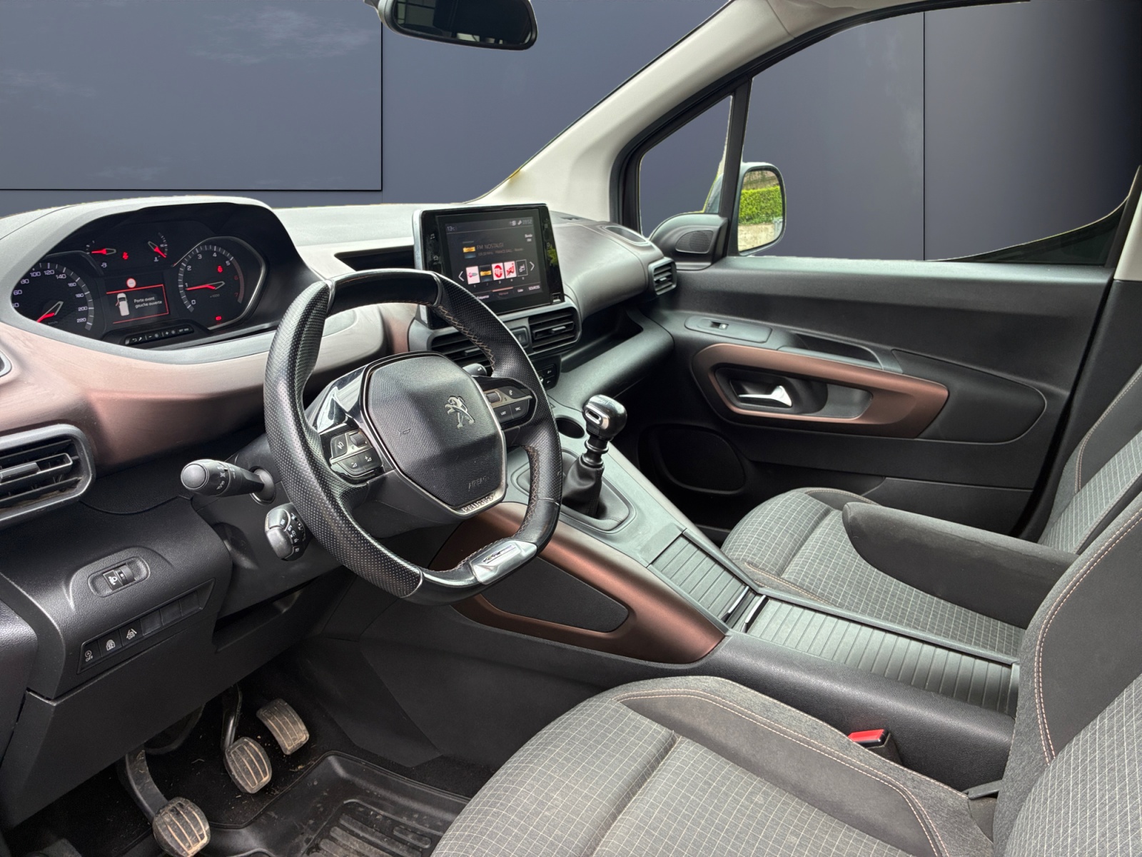 Peugeot Rifter 8
