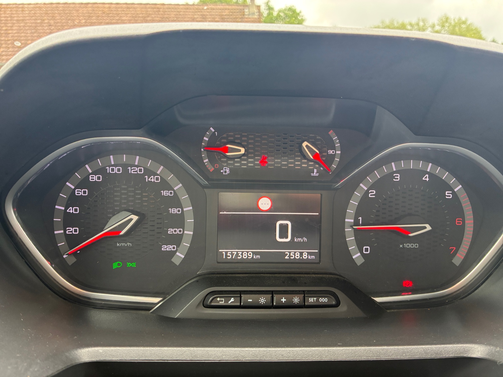 Peugeot Rifter 16