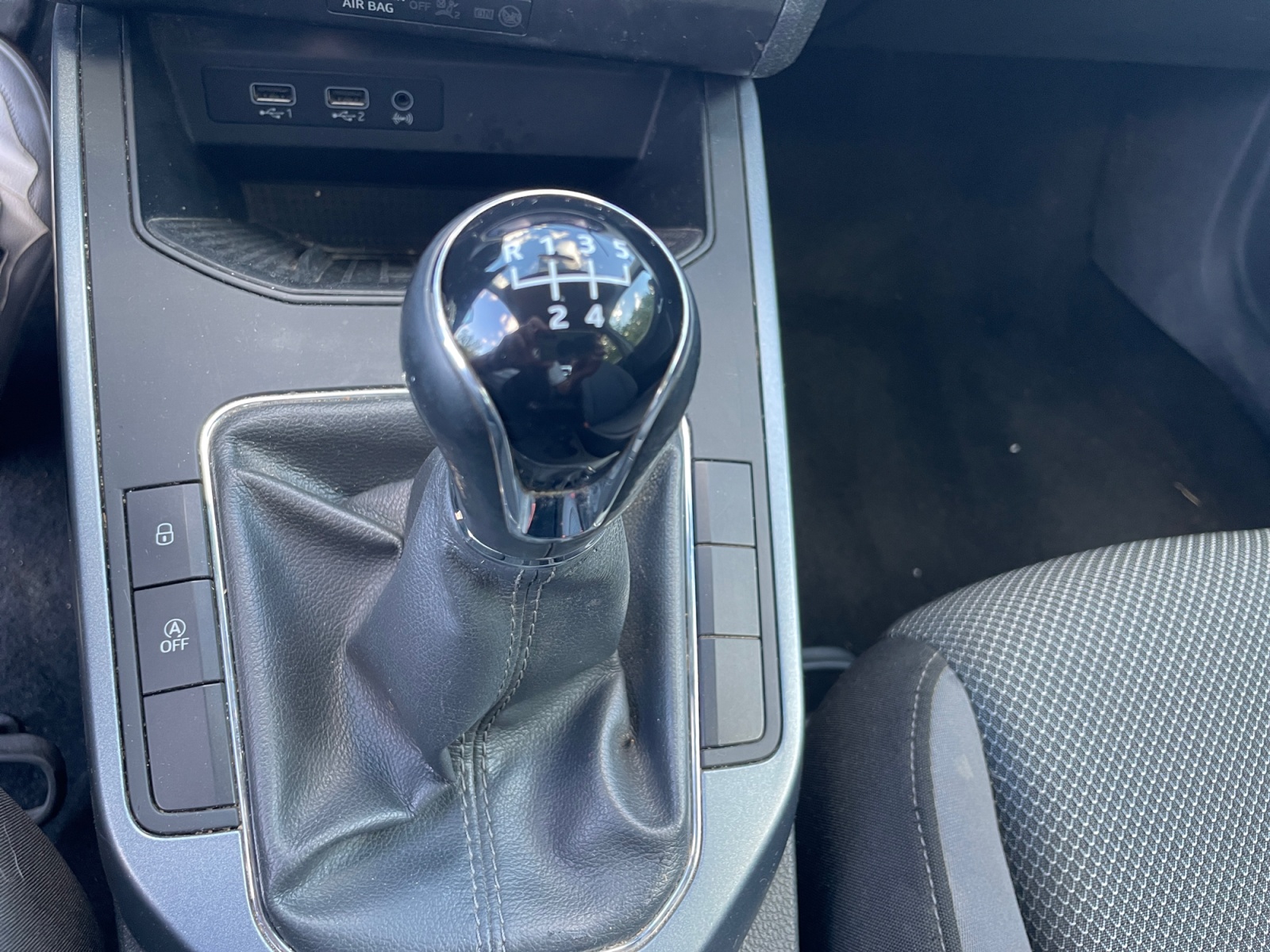 Seat Arona 24