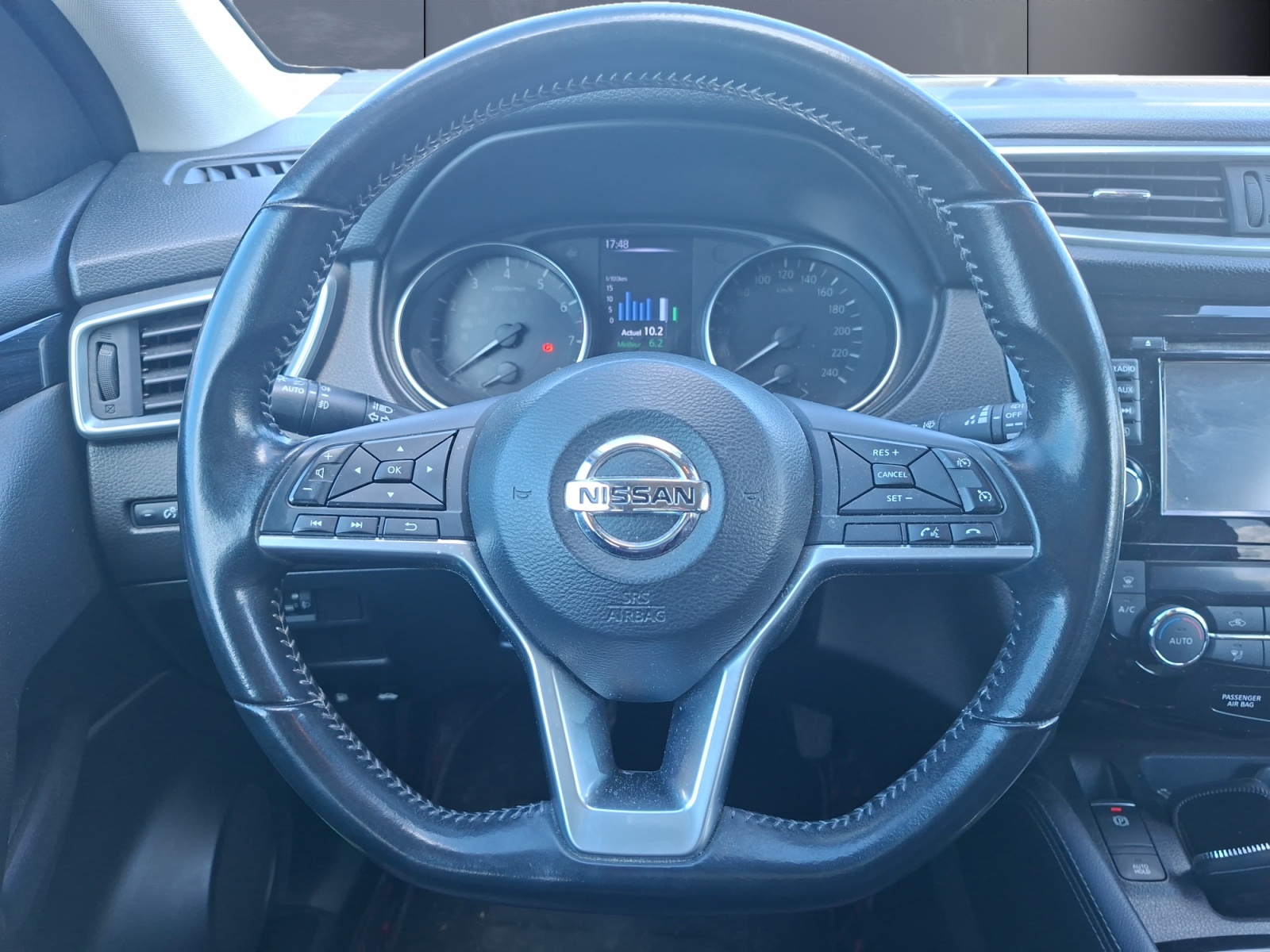 Nissan Qashqai 15